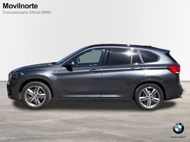 BMW X1 xDrive25e color Gris. Año 2020. 162KW(220CV). Híbrido Electro/Gasolina. En concesionario Movilnorte El Plantio de Madrid