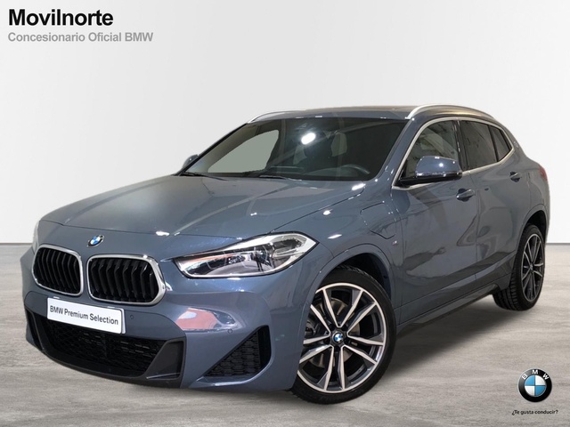 BMW X2 xDrive25e color Gris. Año 2020. 162KW(220CV). Híbrido Electro/Gasolina. En concesionario Movilnorte El Carralero de Madrid