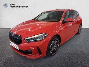 Fotos de BMW Serie 1 118i color Rojo. Año 2023. 103KW(140CV). Gasolina. En concesionario Marmotor de Las Palmas