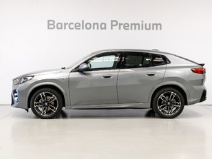 Fotos de BMW iX2 eDrive20 color Gris. Año 2024. 150KW(204CV). Eléctrico. En concesionario Barcelona Premium -- GRAN VIA de Barcelona