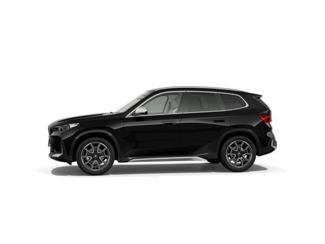 BMW X1 sDrive18d color Negro. Año 2022. 110KW(150CV). Diésel. En concesionario Adler Motor S.L. TOLEDO de Toledo