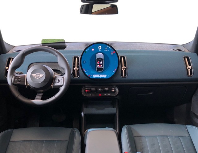 fotoG 6 del MINI MINI Countryman C 125 kW (170 CV) 170cv Gasolina del 2024 en Madrid
