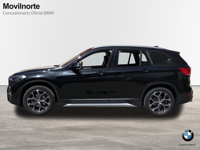 BMW X1 xDrive18d color Negro. Año 2021. 110KW(150CV). Diésel. En concesionario Movilnorte El Plantio de Madrid