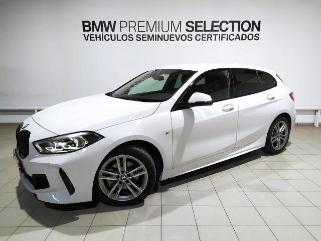 BMW Serie 1 118d color Blanco. Año 2020. 110KW(150CV). Diésel. En concesionario Hispamovil Elche de Alicante