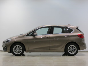 Fotos de BMW Serie 2 216d Active Tourer color Beige. Año 2018. 85KW(116CV). Diésel. En concesionario ALZIRA Automoviles Fersan, S.A. de Valencia