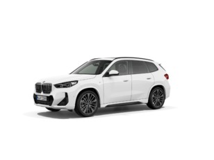 Fotos de BMW X1 sDrive20i color Blanco. Año 2023. 125KW(170CV). Gasolina. En concesionario Automotor Premium Velázquez - Málaga de Málaga