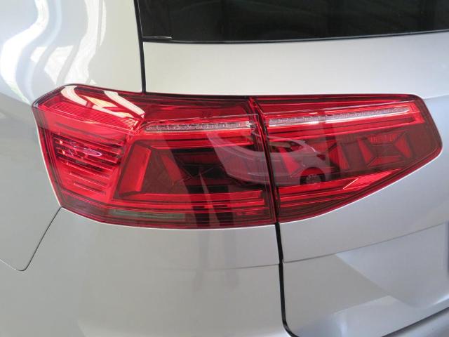 Volkswagen Passat Variant R-Line 2.0 TSI 140 kW (190 CV) DSG