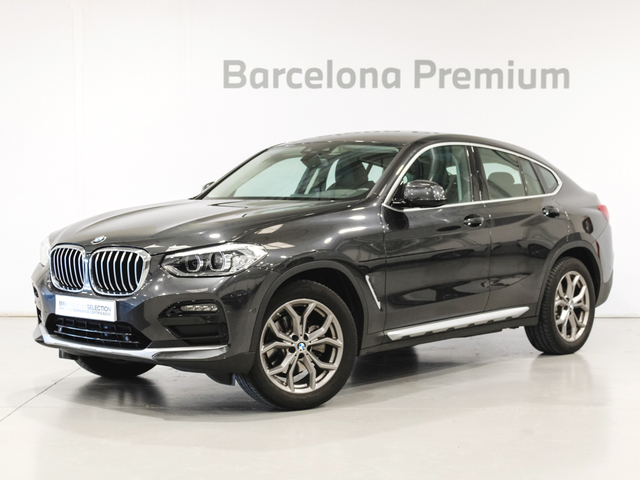 BMW X4 xDrive20d color Gris. Año 2020. 140KW(190CV). Diésel. En concesionario Barcelona Premium -- GRAN VIA de Barcelona