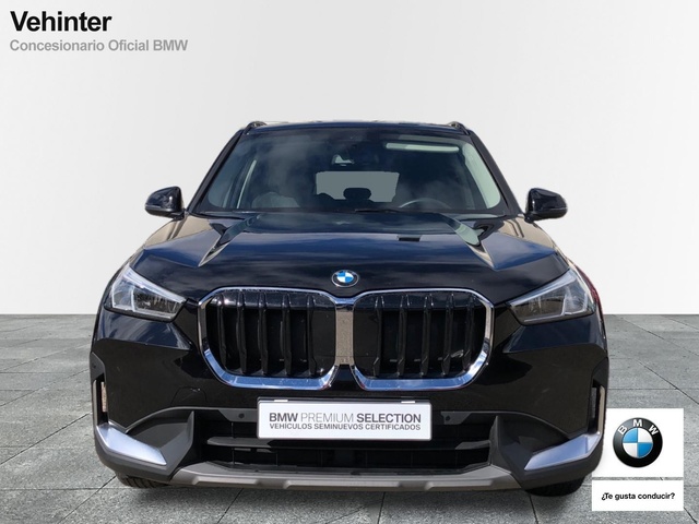 BMW X1 sDrive18d color Negro. Año 2023. 110KW(150CV). Diésel. En concesionario Vehinter Getafe de Madrid