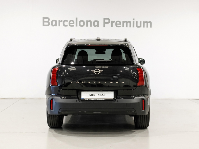 fotoG 4 del MINI MINI Countryman C 125 kW (170 CV) 170cv Gasolina del 2024 en Barcelona