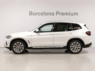 Fotos de BMW X3 xDrive20d color Blanco. Año 2024. 140KW(190CV). Diésel. En concesionario Barcelona Premium -- GRAN VIA de Barcelona