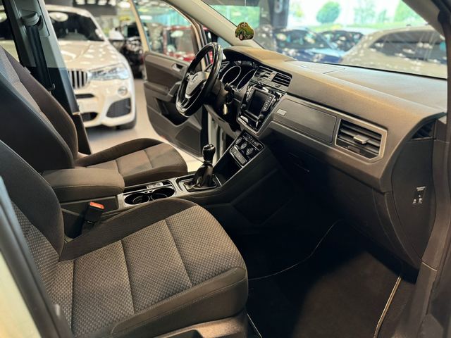 Volkswagen Touran Advance 1.6 TDI SCR BMT 85 kW (115 CV)