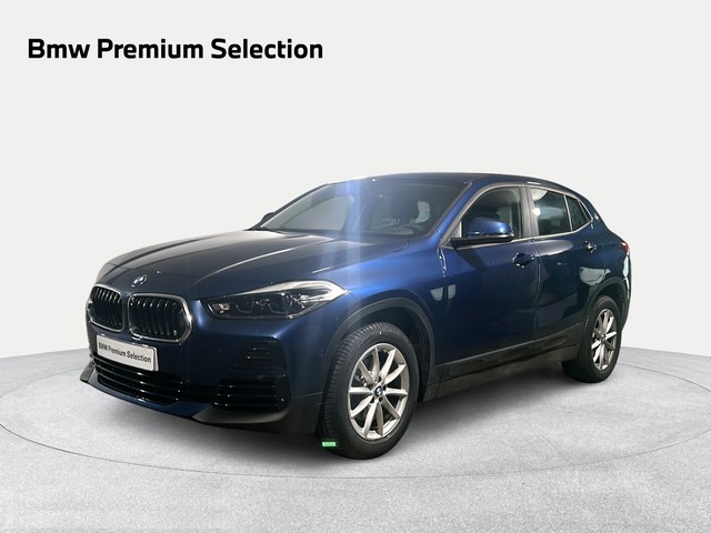 BMW X2 sDrive18i color Azul. Año 2020. 103KW(140CV). Gasolina. En concesionario San Pablo Motor | Su Eminencia de Sevilla