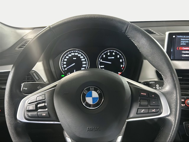 BMW X2 sDrive18i color Azul. Año 2020. 103KW(140CV). Gasolina. En concesionario San Pablo Motor | Su Eminencia de Sevilla