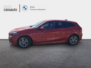 Fotos de BMW Serie 1 118d color Rojo. Año 2024. 110KW(150CV). Diésel. En concesionario CANAAUTO - LAS CHAFIRAS de Sta. C. Tenerife