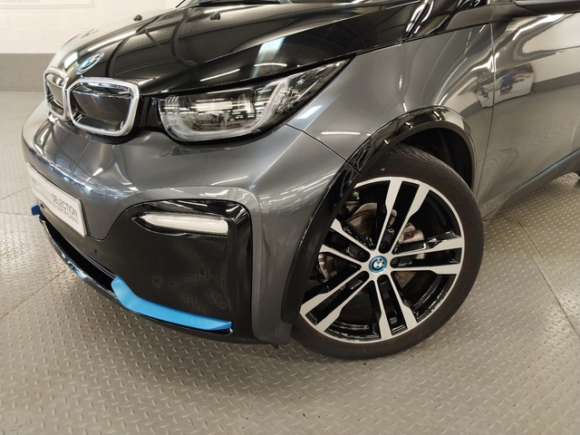 BMW i3 S 120Ah color Gris. Año 2021. 135KW(184CV). Eléctrico. En concesionario Autoberón de La Rioja