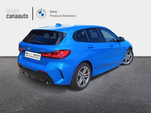 BMW Serie 1 118d color Azul. Año 2024. 110KW(150CV). Diésel. En concesionario RAC MAS MOTOR de Sta. C. Tenerife