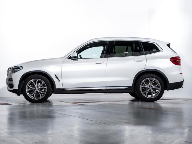 BMW X3 xDrive20d color Blanco. Año 2019. 140KW(190CV). Diésel. En concesionario Oliva Motor Tarragona de Tarragona