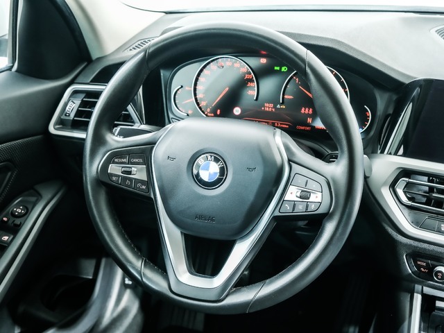 BMW Serie 3 318d color Blanco. Año 2019. 110KW(150CV). Diésel. En concesionario Oliva Motor Tarragona de Tarragona