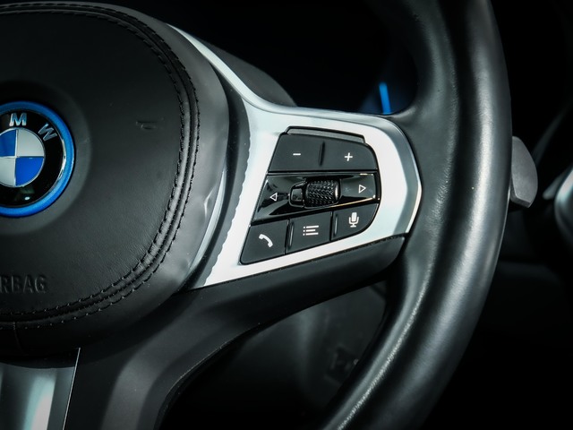 BMW iX3 M Sport color Azul. Año 2023. 210KW(286CV). Eléctrico. En concesionario Oliva Motor Tarragona de Tarragona