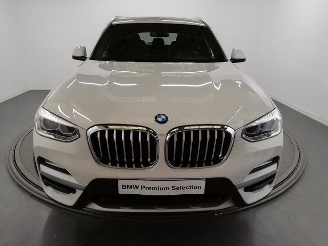 BMW X3 xDrive20d color Blanco. Año 2018. 140KW(190CV). Diésel. En concesionario Proa Premium Palma de Baleares