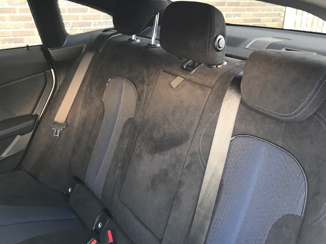 BMW Serie 2 220d Gran Coupe color Blanco. Año 2024. 140KW(190CV). Diésel. En concesionario Celtamotor Pontevedra de Pontevedra