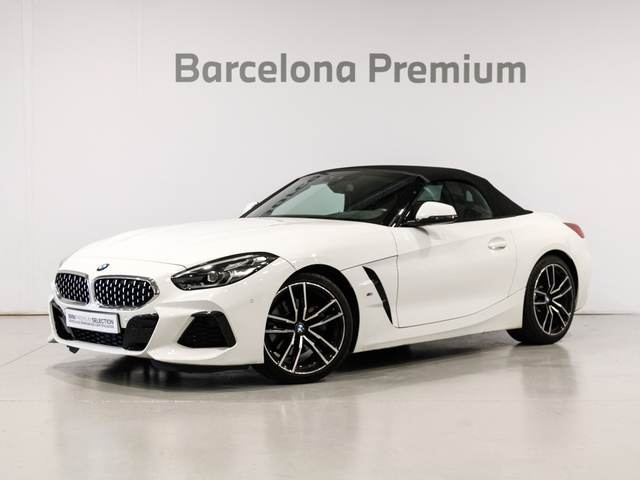 BMW Z4 sDrive20i Cabrio color Blanco. Año 2020. 145KW(197CV). Gasolina. En concesionario Barcelona Premium -- GRAN VIA de Barcelona