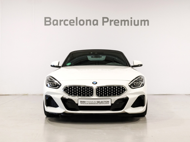 BMW Z4 sDrive20i Cabrio color Blanco. Año 2020. 145KW(197CV). Gasolina. En concesionario Barcelona Premium -- GRAN VIA de Barcelona