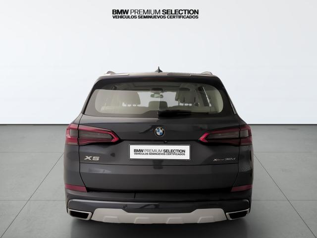 BMW X5 xDrive30d color Gris. Año 2020. 195KW(265CV). Diésel. En concesionario Automotor Premium Velázquez - Málaga de Málaga