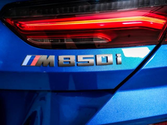 BMW Serie 8 M850i Cabrio color Azul. Año 2019. 390KW(530CV). Gasolina. En concesionario Proa Premium Palma de Baleares