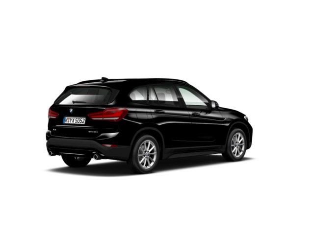 BMW X1 sDrive18d color Negro. Año 2021. 110KW(150CV). Diésel. En concesionario Ceres Motor S.L. de Cáceres