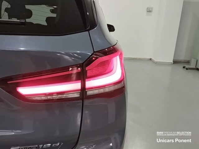 BMW X1 sDrive18d color Gris. Año 2019. 110KW(150CV). Diésel. En concesionario Unicars Ponent de Lleida