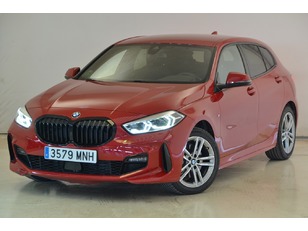 Fotos de BMW Serie 1 118d color Rojo. Año 2024. 110KW(150CV). Diésel. En concesionario BYmyCAR Madrid - Alcalá de Madrid