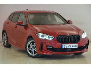 Fotos de BMW Serie 1 118d color Rojo. Año 2024. 110KW(150CV). Diésel. En concesionario BYmyCAR Madrid - Alcalá de Madrid