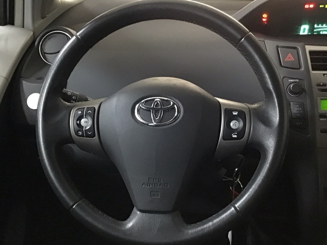 Toyota Yaris 1.3 VVT-i TS 74 kW (101 CV)