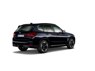 Fotos de BMW iX3 Impressive color Negro. Año 2021. 210KW(286CV). Eléctrico. En concesionario Motri Motor Jaén de Jaén