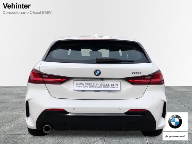 BMW Serie 1 118i color Blanco. Año 2021. 103KW(140CV). Gasolina. En concesionario Vehinter Getafe de Madrid