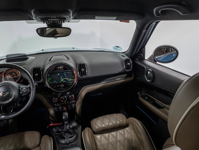 fotoG 20 del MINI MINI Countryman Cooper S ALL4 141 kW (192 CV) 192cv Gasolina del 2016 en Girona