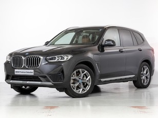 Fotos de BMW X3 xDrive30e color Gris. Año 2023. 215KW(292CV). Híbrido Electro/Gasolina. En concesionario Oliva Motor Girona de Girona