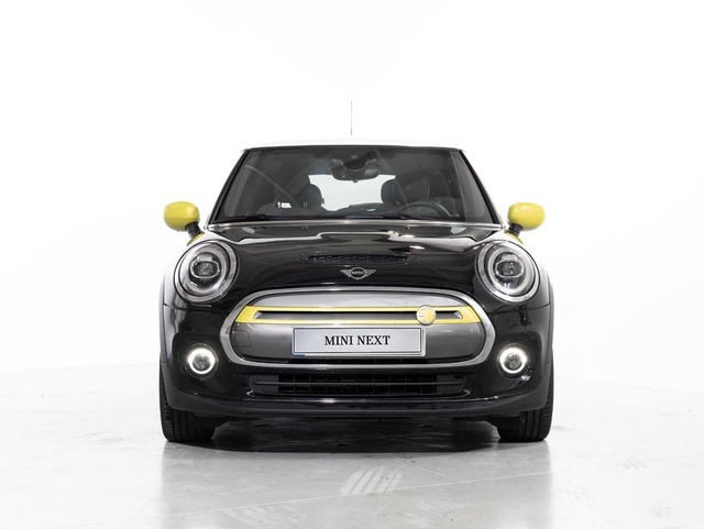 fotoG 1 del MINI MINI 3 Puertas Cooper SE 135 kW (184 CV) 184cv Eléctrico del 2021 en Girona