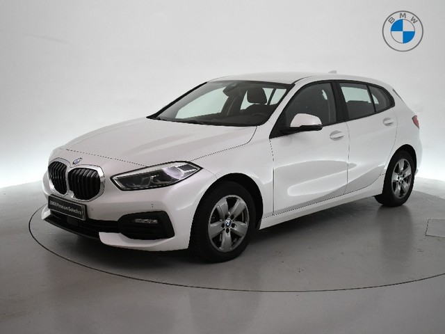 BMW Serie 1 118d color Blanco. Año 2021. 110KW(150CV). Diésel. En concesionario BYmyCAR Madrid - Alcalá de Madrid