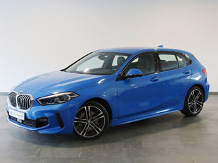 Fotos de BMW Serie 1 118d color Azul. Año 2020. 110KW(150CV). Diésel. En concesionario Autogal de Ourense