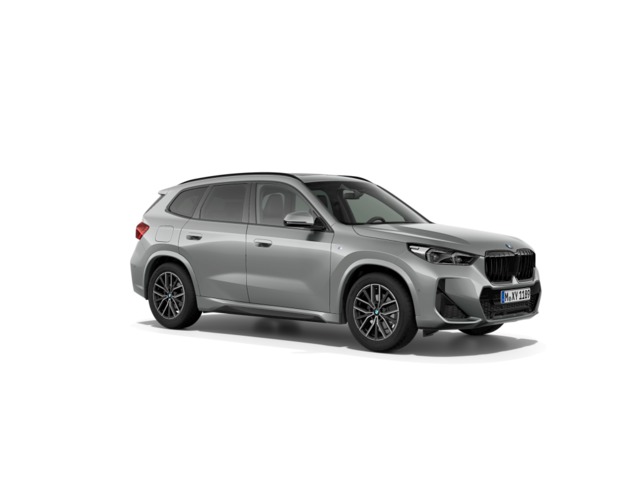 BMW X1 sDrive18d color Gris Plata. Año 2024. 110KW(150CV). Diésel. En concesionario Celtamotor Lalín de Pontevedra