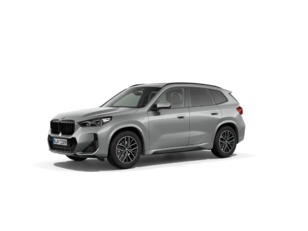 Fotos de BMW X1 sDrive18d color Gris Plata. Año 2024. 110KW(150CV). Diésel. En concesionario Celtamotor Lalín de Pontevedra