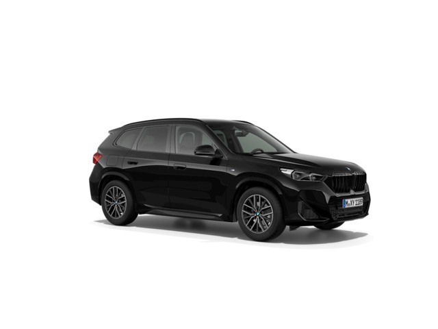 BMW X1 sDrive18d color Negro. Año 2024. 110KW(150CV). Diésel. En concesionario Celtamotor Vigo  de Pontevedra