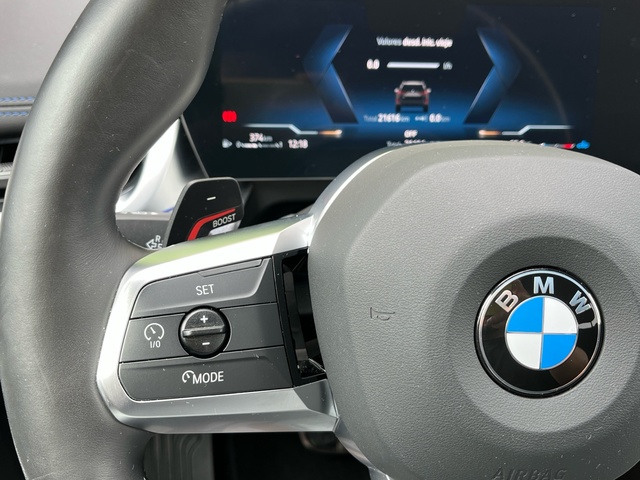 BMW X1 sDrive18d color Negro. Año 2024. 110KW(150CV). Diésel. En concesionario Celtamotor Vigo de Pontevedra