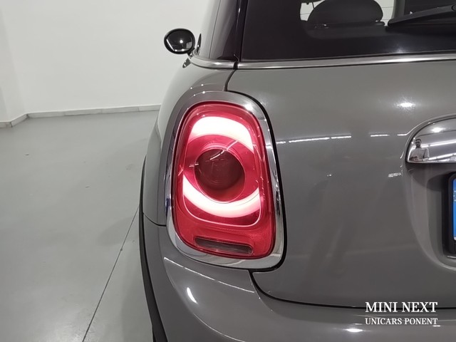 fotoG 19 del MINI MINI 3 Puertas Cooper 100 kW (136 CV) 136cv Gasolina del 2016 en Lleida