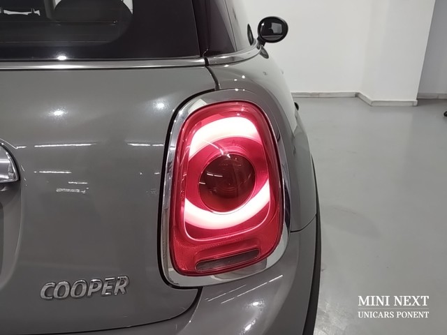 fotoG 20 del MINI MINI 3 Puertas Cooper 100 kW (136 CV) 136cv Gasolina del 2016 en Lleida