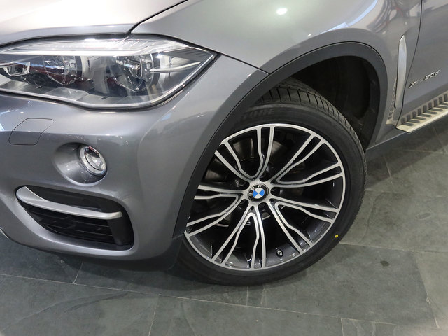 BMW X6 xDrive30d color Gris. Año 2018. 190KW(258CV). Diésel. En concesionario Autogal de Ourense