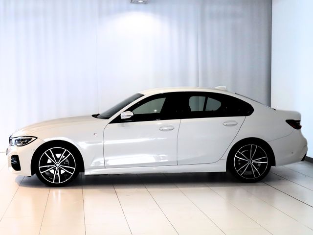 BMW Serie 3 320d color Blanco. Año 2020. 140KW(190CV). Diésel. En concesionario Pruna Motor de Barcelona